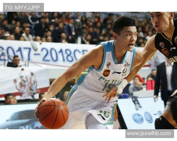 陈林坚的成长之路与篮球梦想的追逐历程探秘