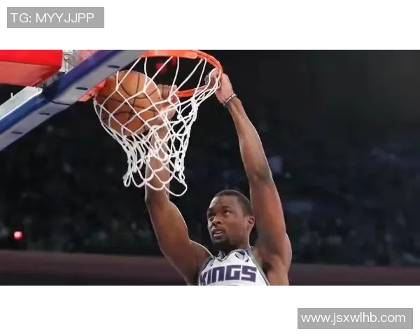 德阿隆福克斯引领国王崛起展现全能球员风采与未来潜力