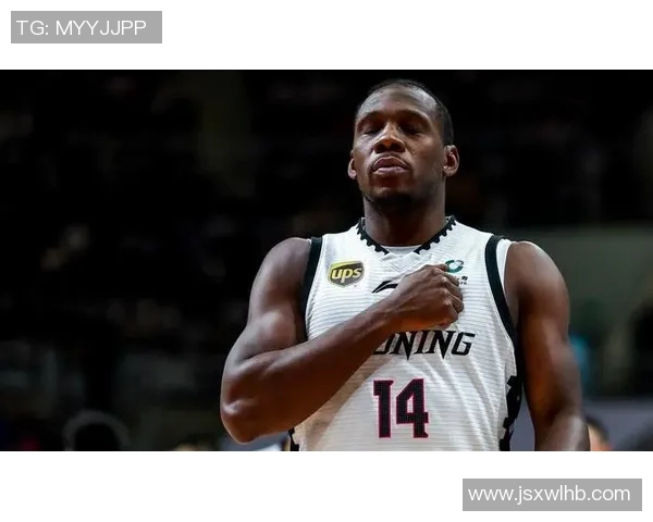 华雷斯与莫美洲激战正酣谁能在这场对决中笑到最后 华雷斯与莫美洲激战正酣谁能在这场对决中笑到最后