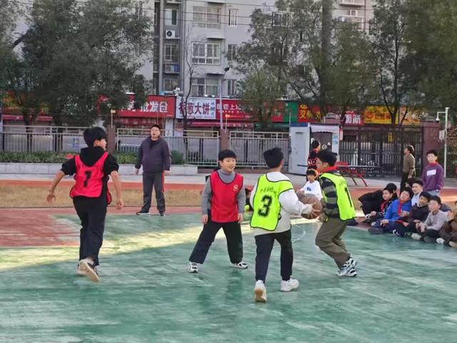 郑州管城区外国语牧歌小学：以特色体育课程绘牧歌教育华章必赢网址(图2)