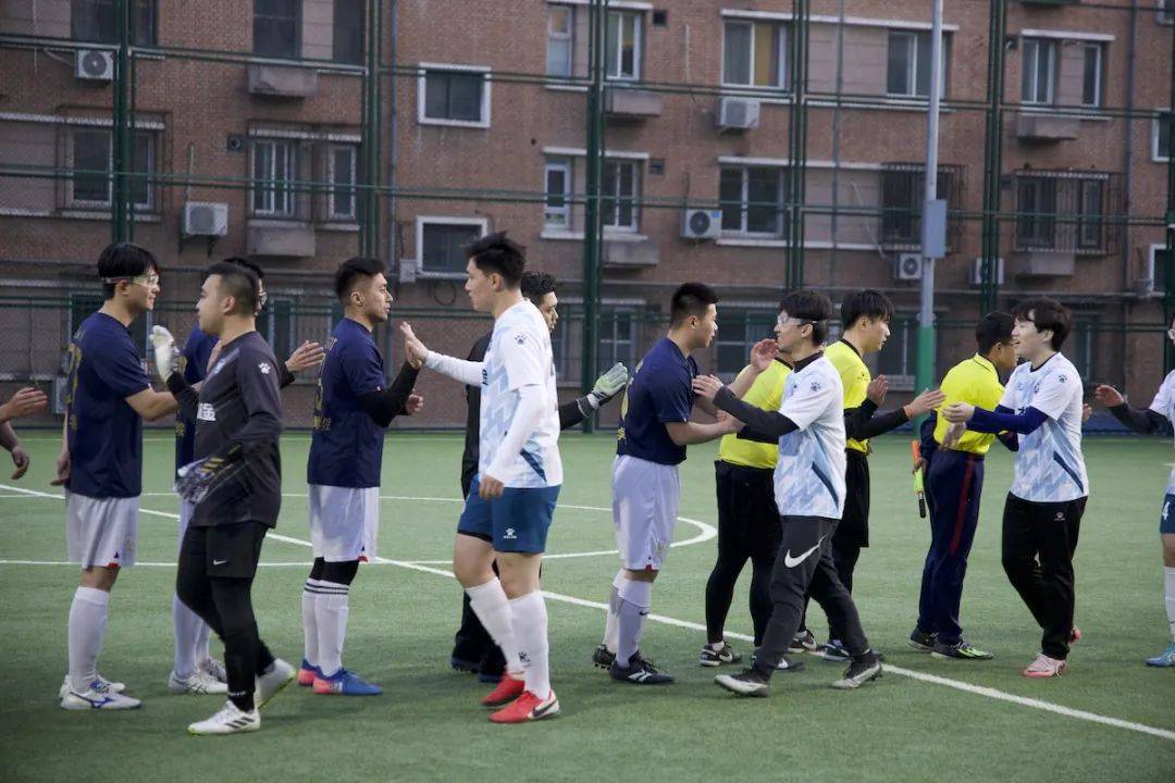 必赢网址赛事速递丨新闻男足力克财金男足取得开门红(图1)