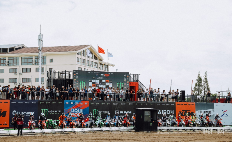 MXGP必赢注册亮相F1顶级赛事“双响炮”(图2)